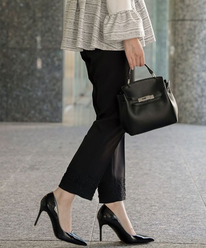 レースヘム センタープレス パンツ スティックパンツ テーパードパンツ レース 上品 オフィス 学校行事 きれいめ 洗える ホワイト/ブラック/XS/S/M