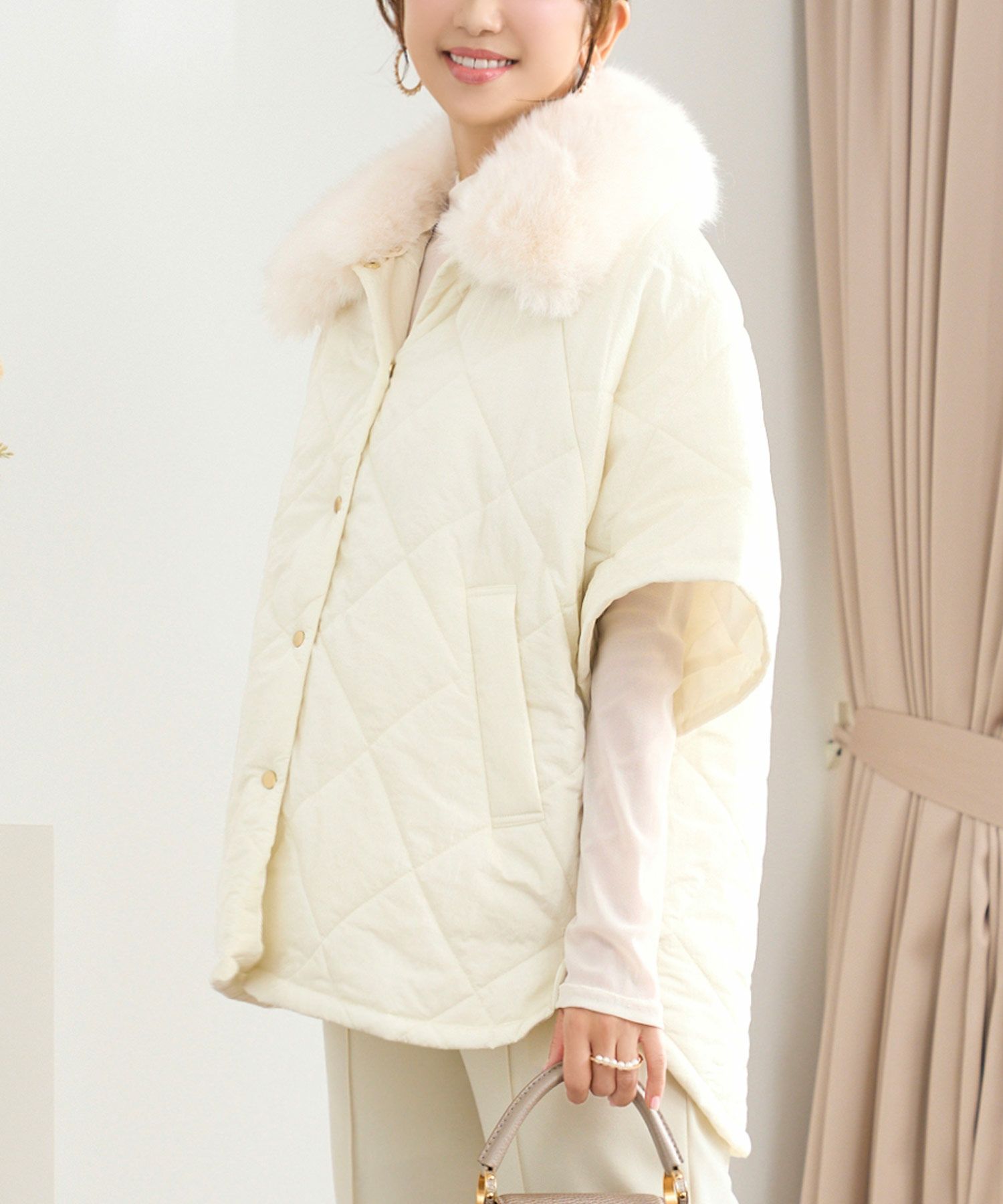 アウター ポンチョ コート レディース ファッション ゆったり オフィス きれいめ かわいい 白 オーバーサイズ 大人 ジョイントスペース