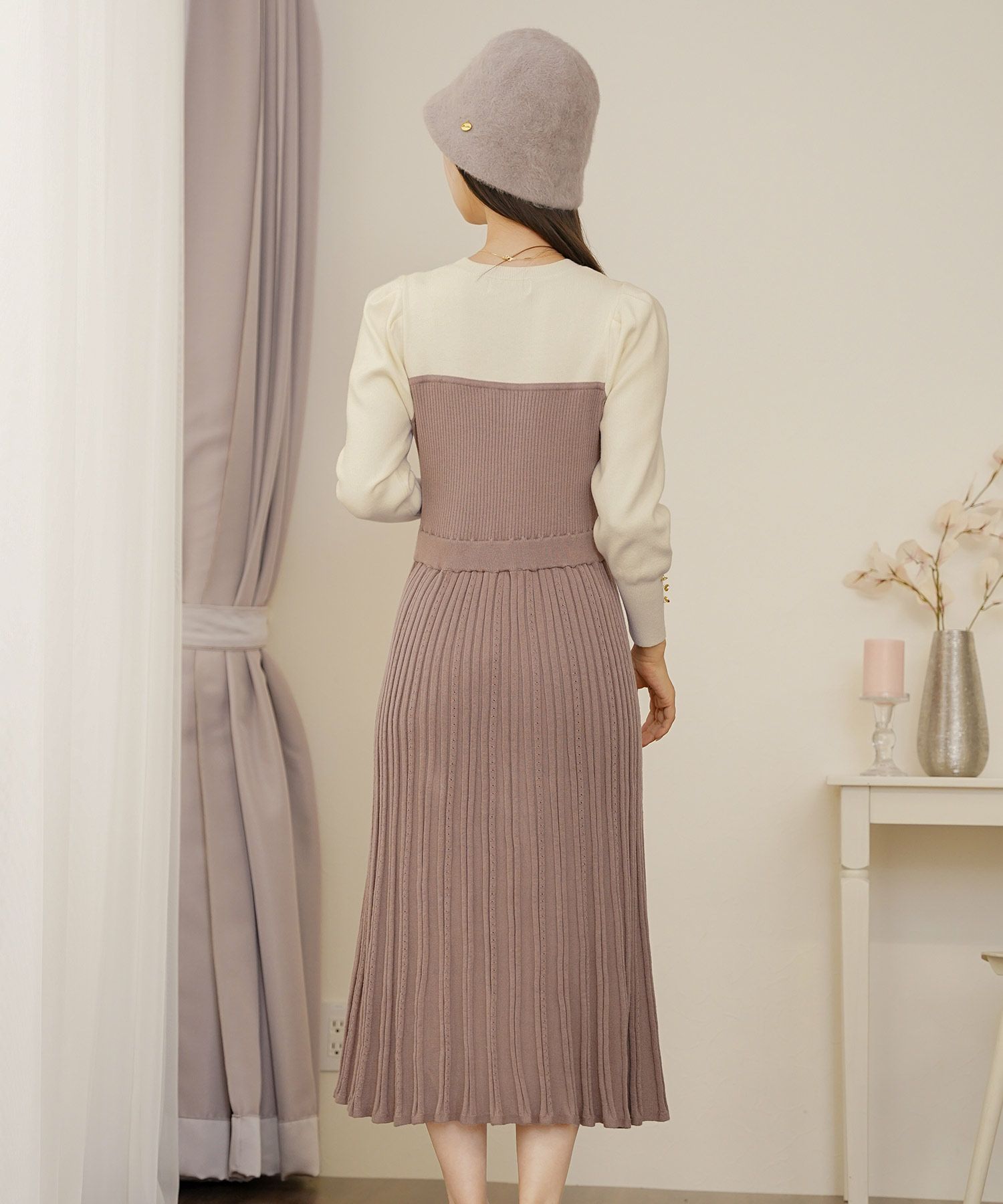 ワンピース ニット ベア切替 長袖 秋 冬 春 リボン ゴールドボタン クルーネック 上品 エレガント フェミニン かわいい バイカラー 配色