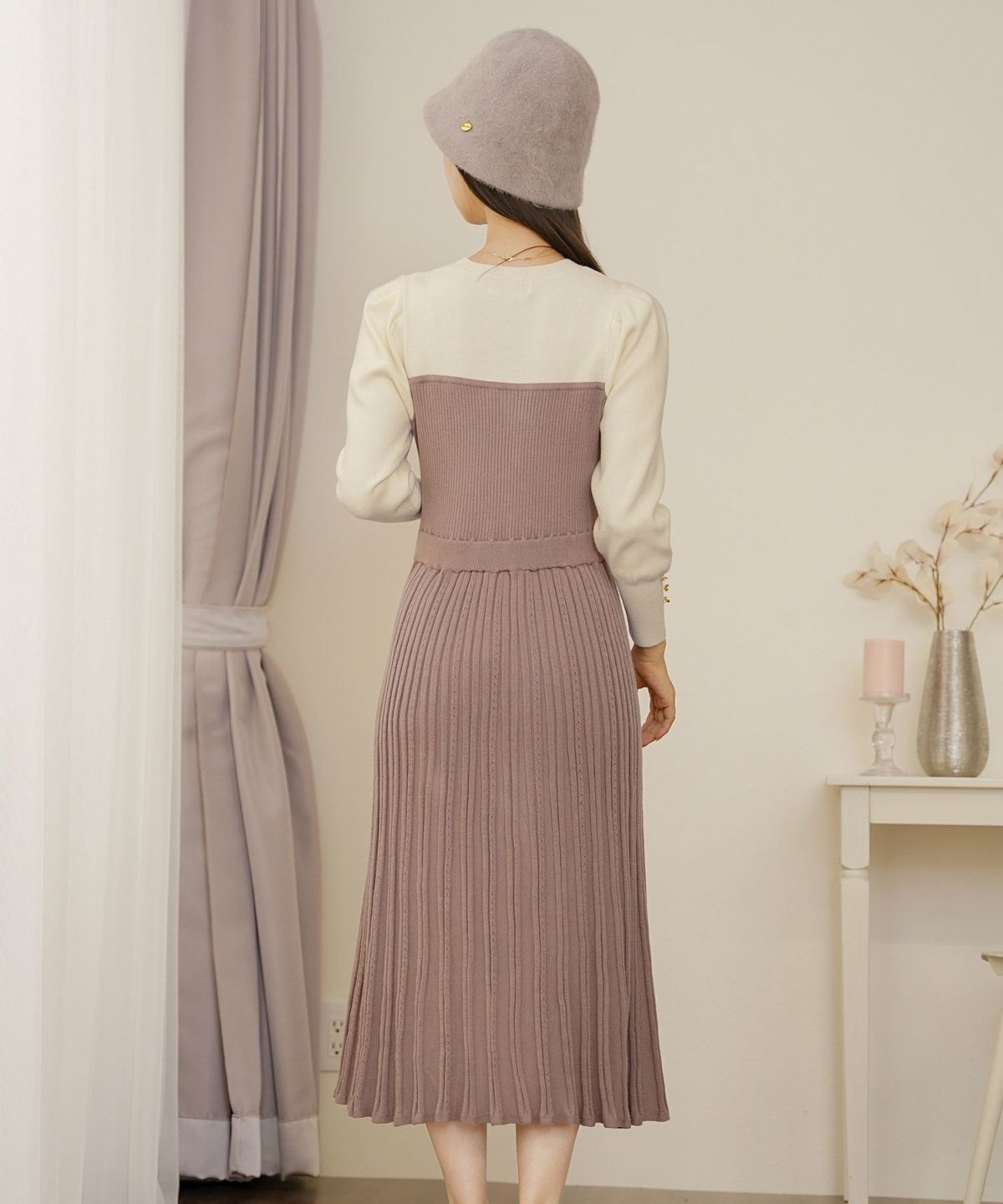 ワンピース ニット ベア切替 長袖 秋 冬 春 リボン ゴールドボタン クルーネック 上品 エレガント フェミニン かわいい バイカラー 配色