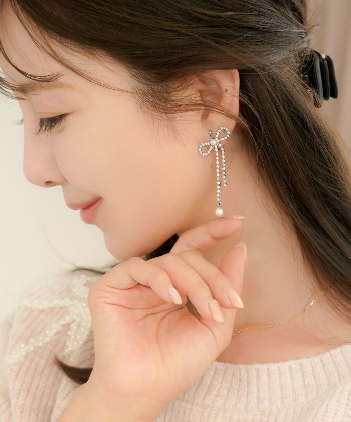 アクセサリー イヤリング リボン スイング ストーン パール 上品 エレガント シルバー ゴールド