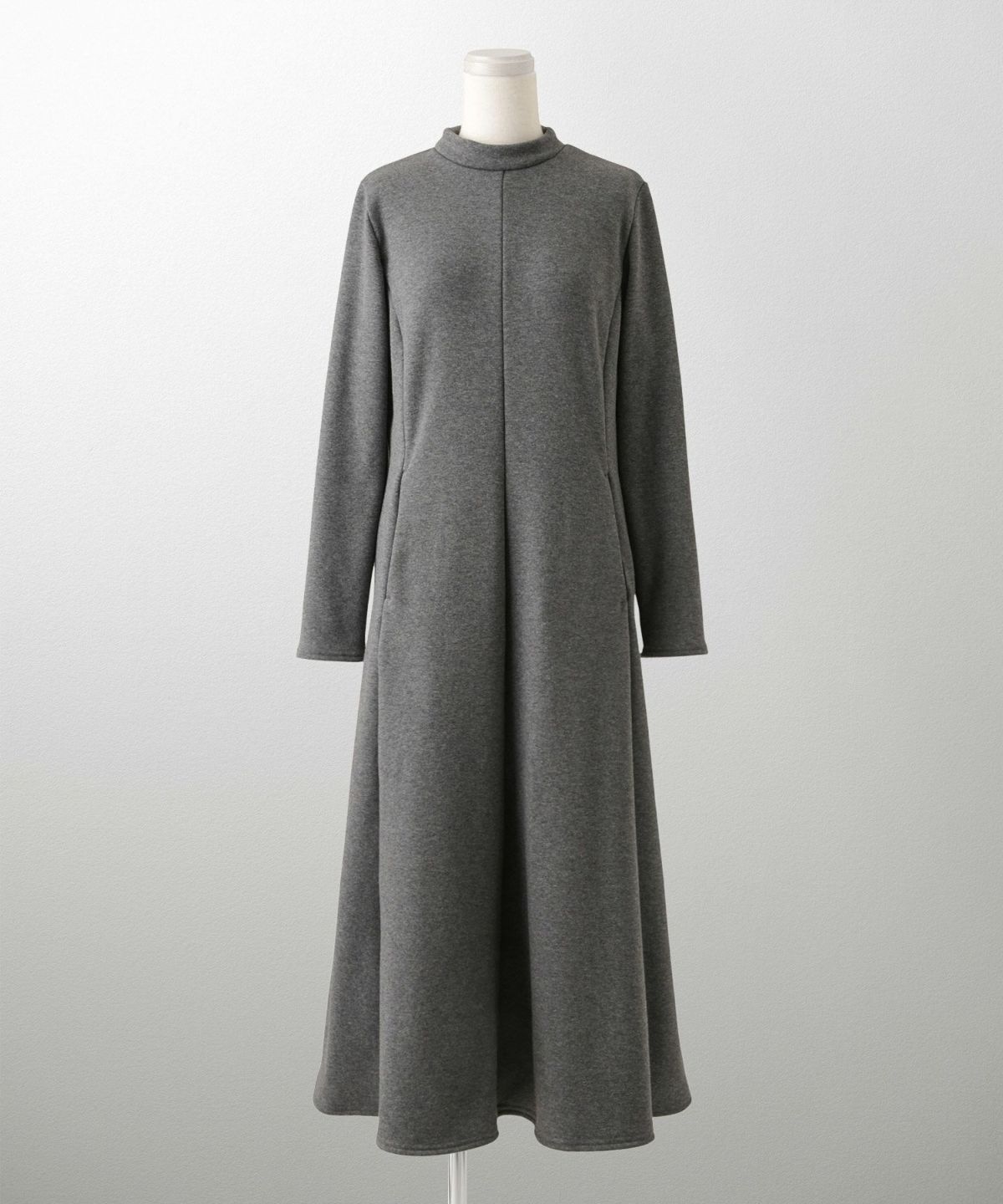 ボンバーヒート Aライン ワンピース HUIT レディース ハイネック スタンドネック 裏起毛 秋 冬 アイボリー/チャコール/ブラック/M