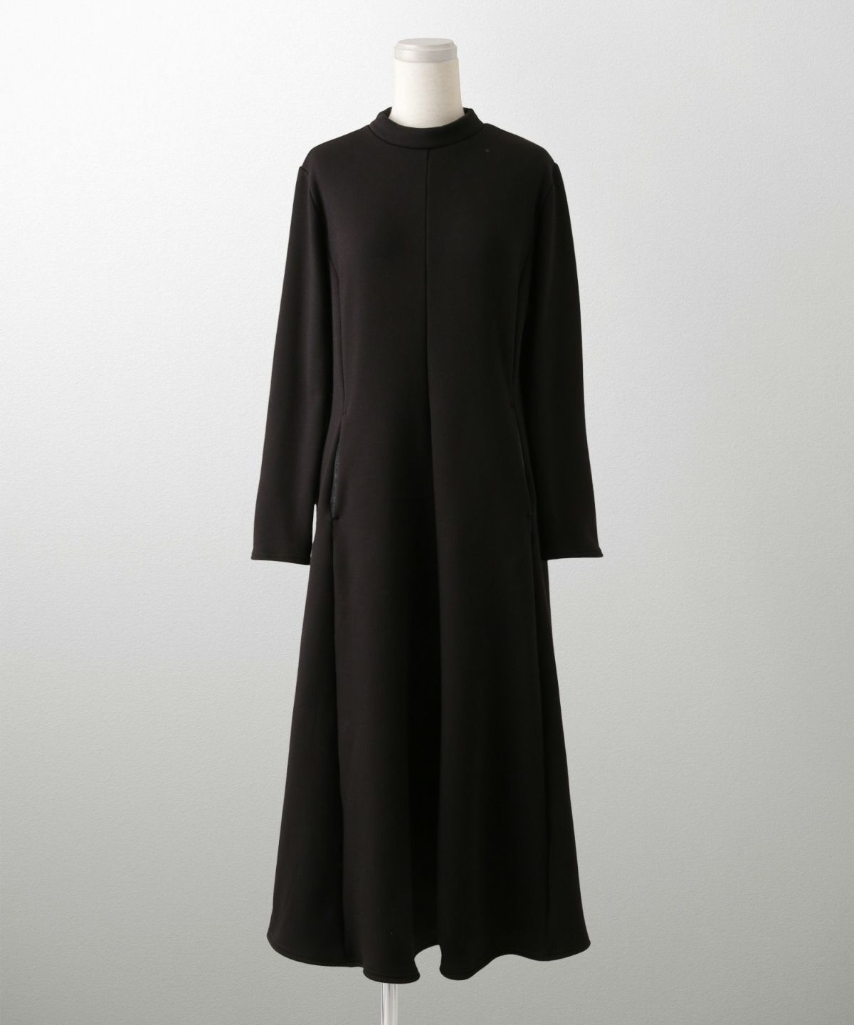 ボンバーヒート Aライン ワンピース HUIT レディース ハイネック スタンドネック 裏起毛 秋 冬 アイボリー/チャコール/ブラック/M