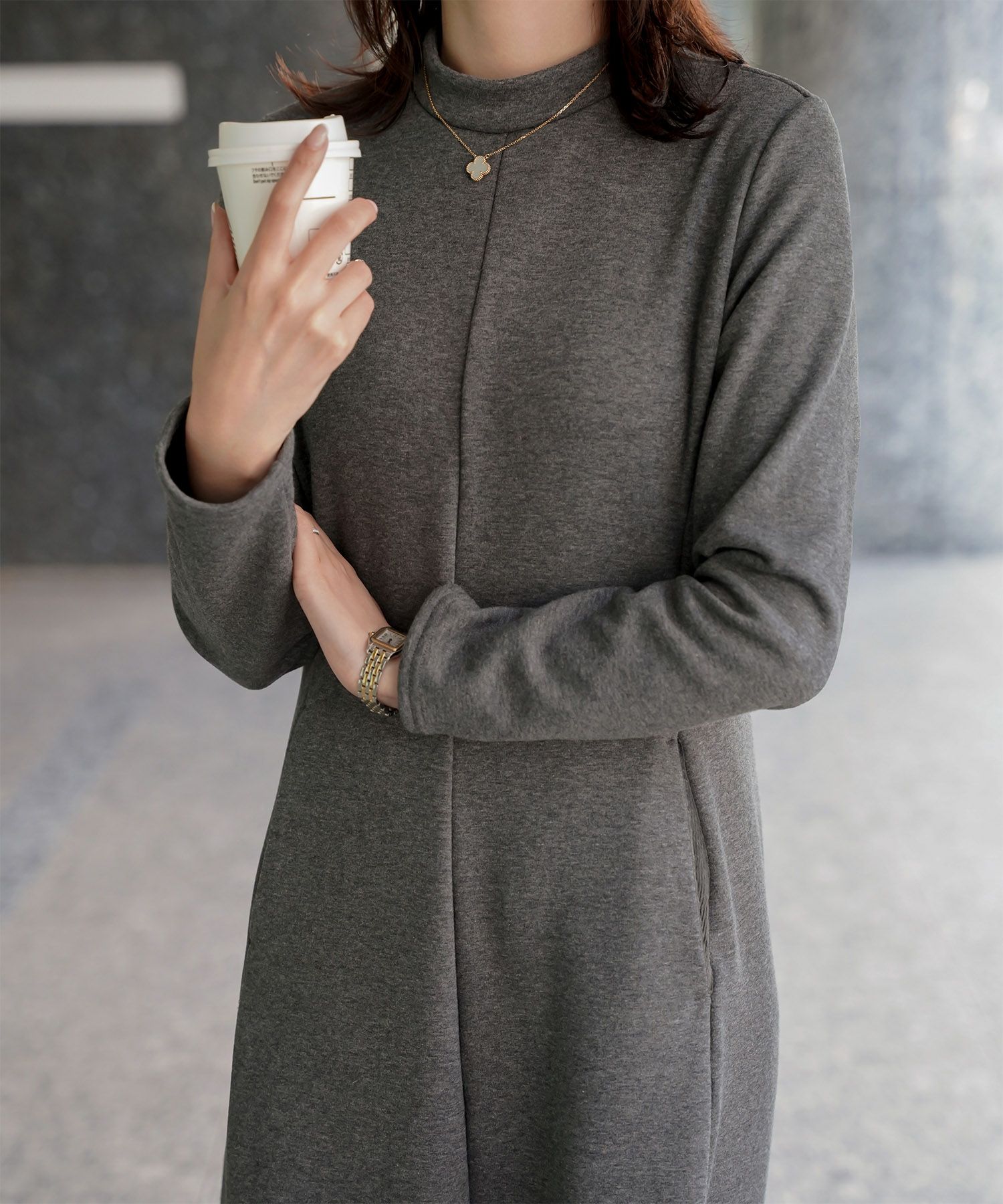 ボンバーヒート Aライン ワンピース HUIT レディース ハイネック スタンドネック 裏起毛 秋 冬 アイボリー/チャコール/ブラック/M