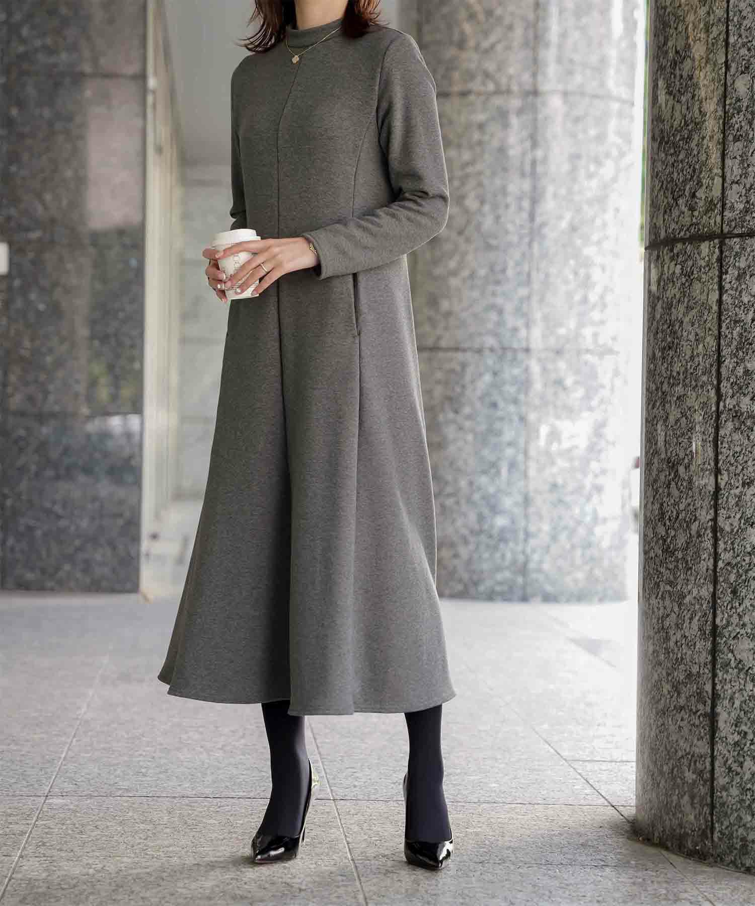 ボンバーヒート Aライン ワンピース HUIT レディース ハイネック スタンドネック 裏起毛 秋 冬 アイボリー/チャコール/ブラック/M