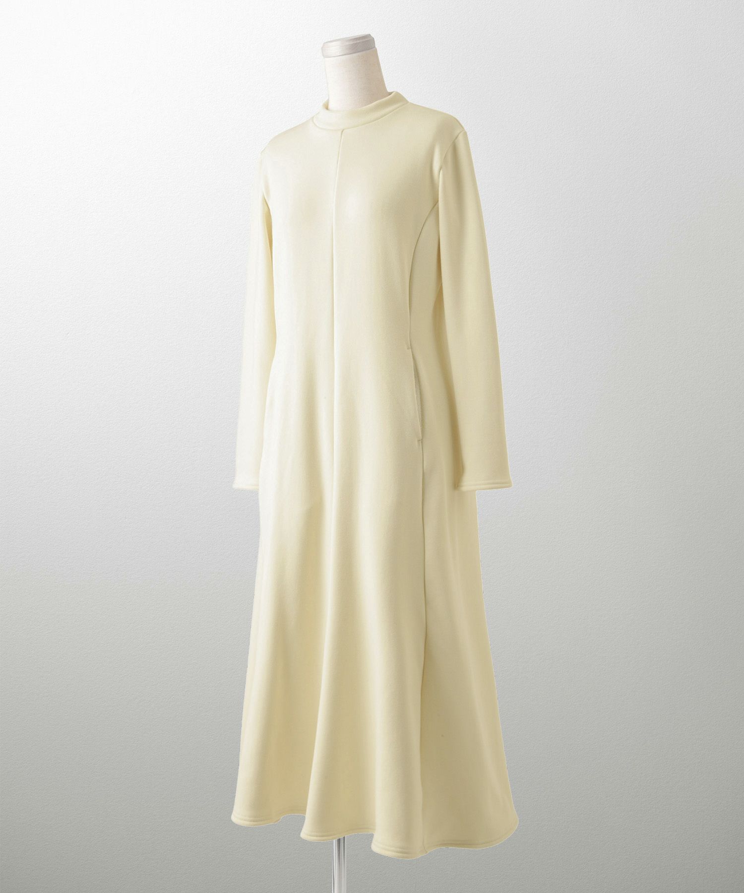 ボンバーヒート Aライン ワンピース HUIT レディース ハイネック スタンドネック 裏起毛 秋 冬 アイボリー/チャコール/ブラック/M