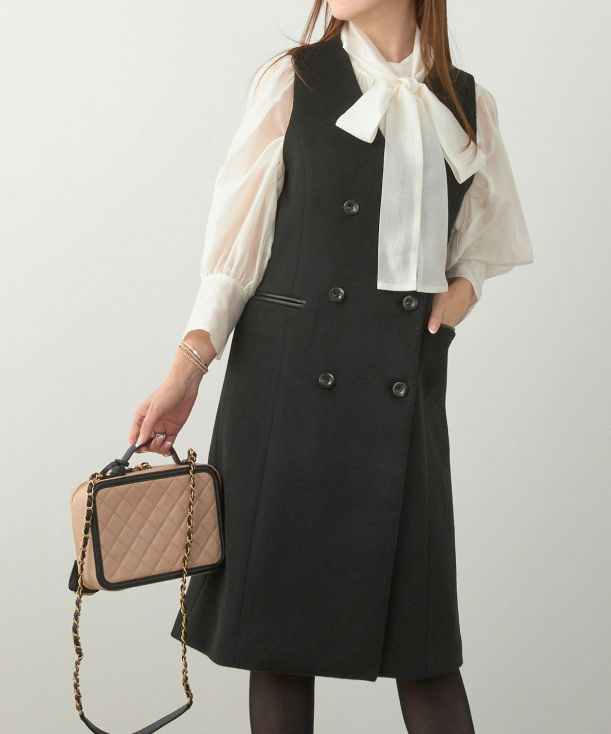 レディース 大人可愛い 上品 きれいめ オフィス 大人カジュアル フェミニン ノーカラー ジョイントスペース