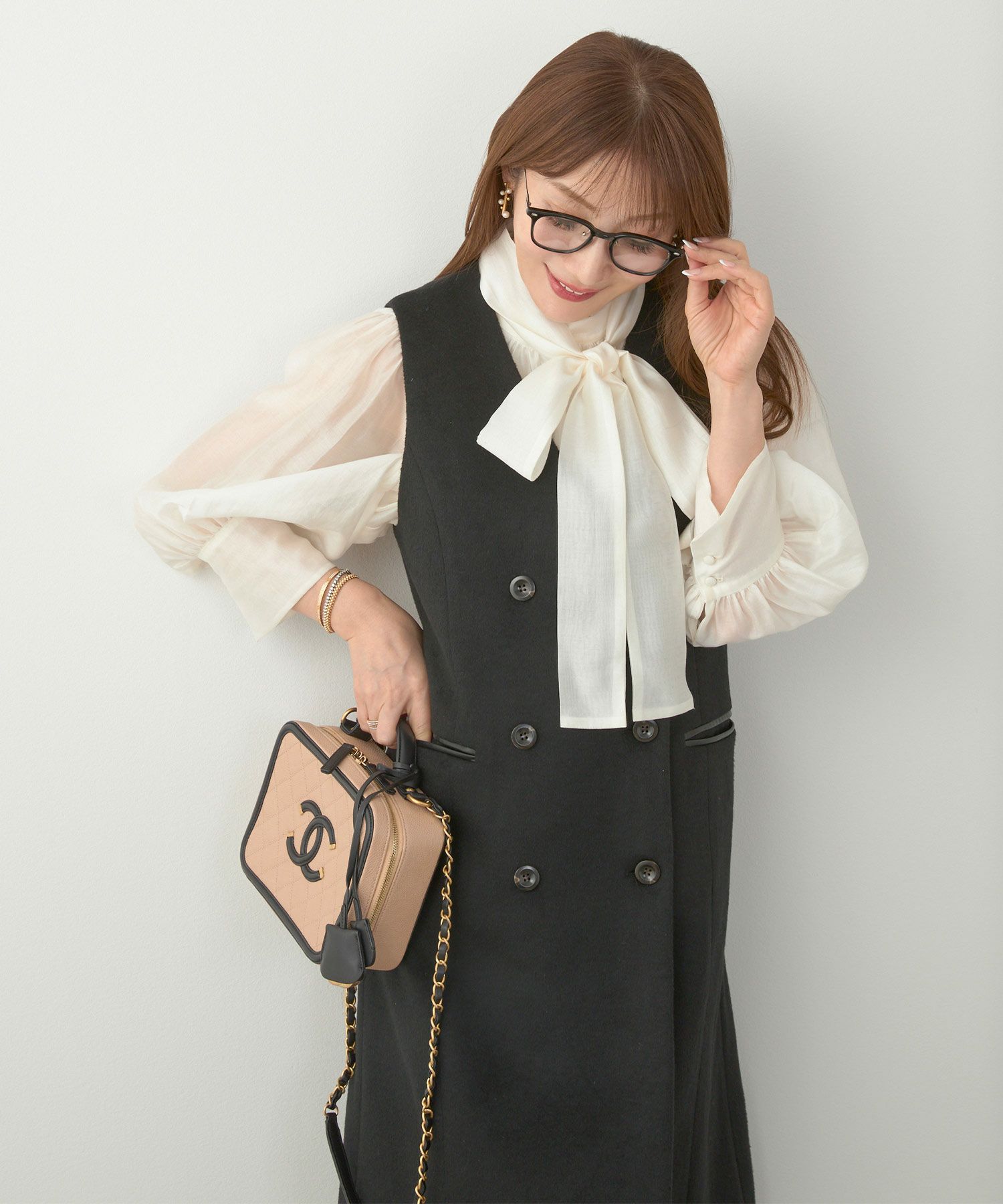 レディース 大人可愛い 上品 きれいめ オフィス 大人カジュアル フェミニン ノーカラー ジョイントスペース