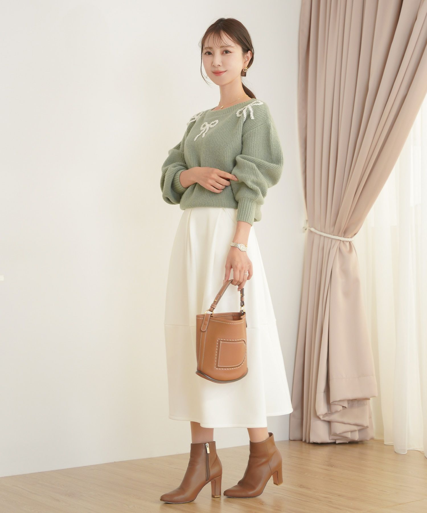 ボトムス フレアスカート タック パール ポケット スカート 上品 エレガント フェミニン きれいめ 裏起毛 起毛 あたたかい 秋 冬 ジョイントスペース