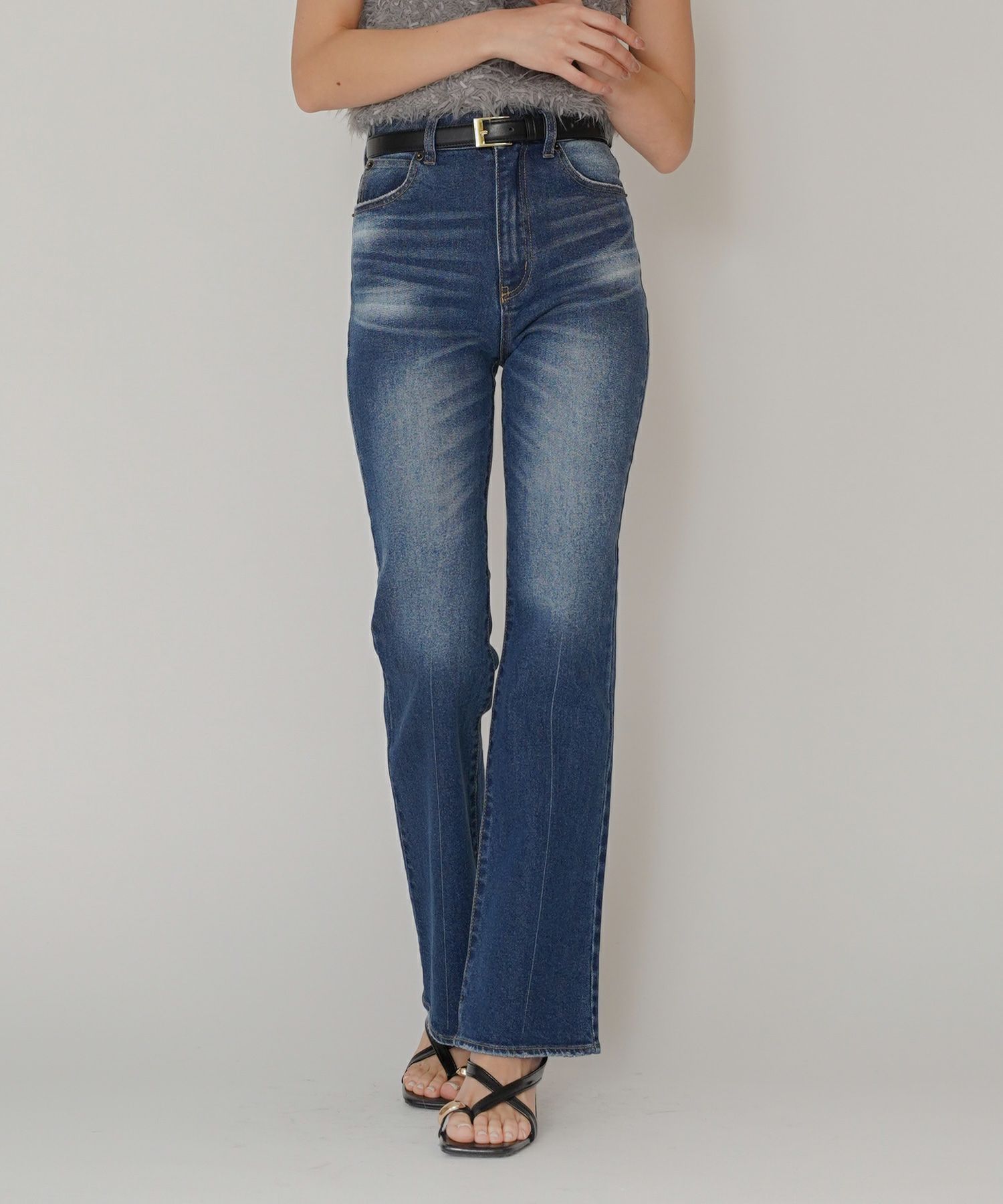 スリム フレア デニム KINO THE KEI