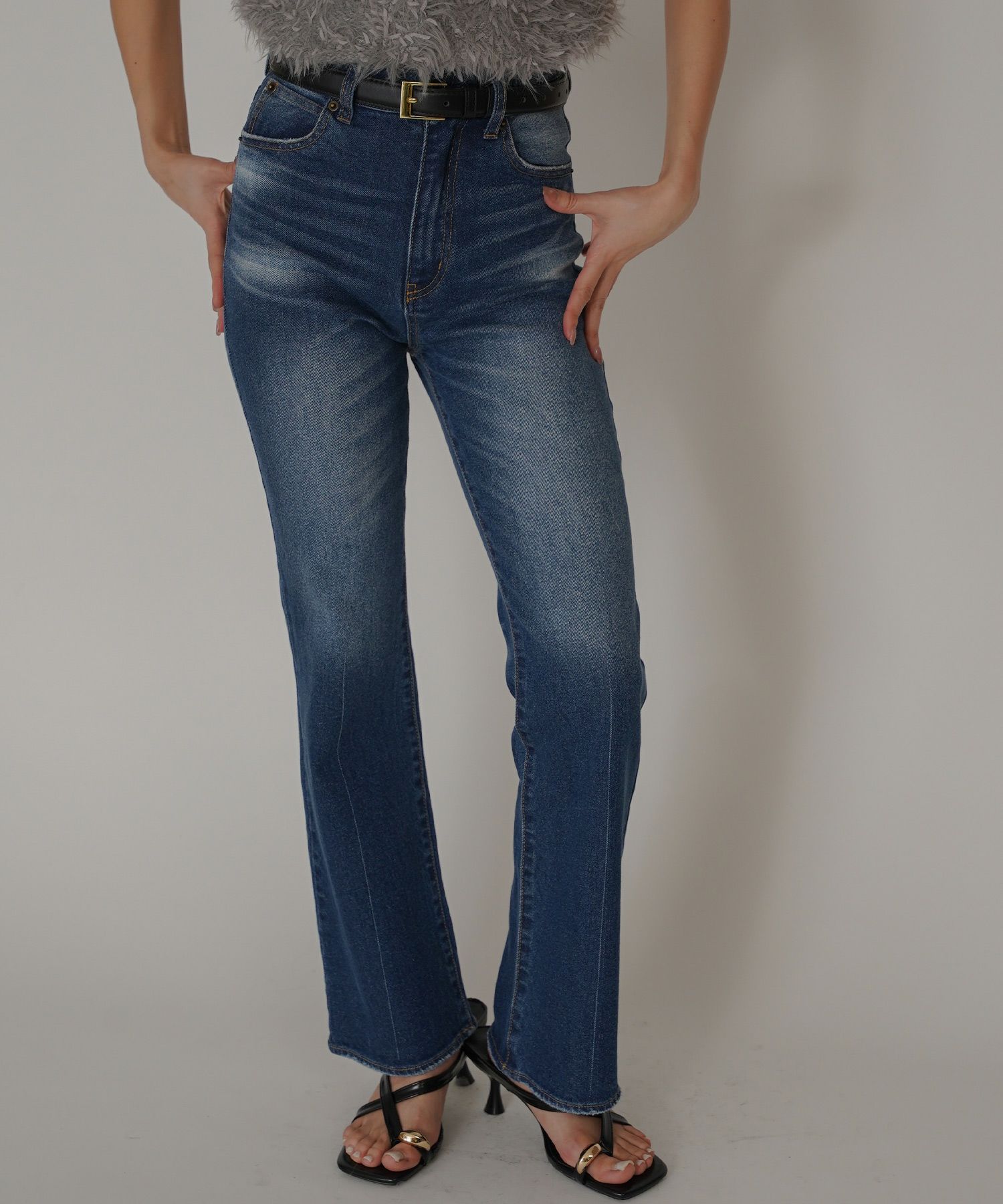 スリム フレア デニム KINO THE KEI