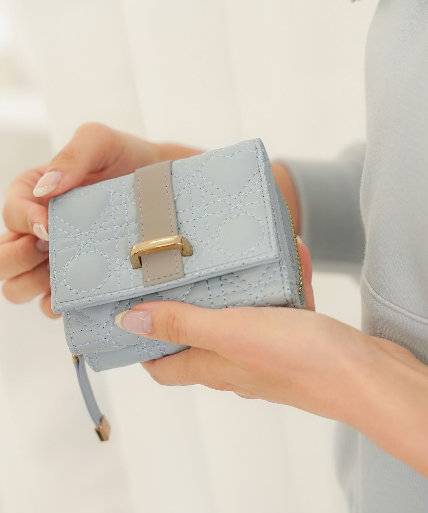 小物 グッズ 財布 ウォレット ピンク グレージュ サックス ブルーグレー ハート キルティング 可愛い 上品 フェミニン プレゼント お札入れ 小銭入れ カードポケット