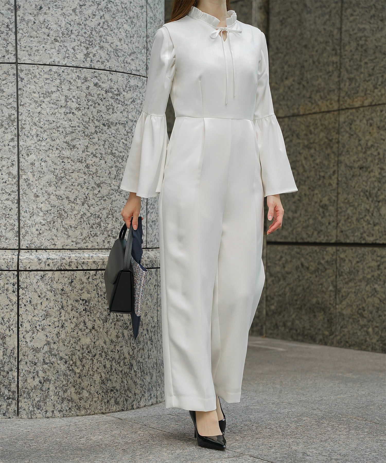 オケージョン対応 キーネックデザイン オールインワン 服 レディース おすすめ きれいめ おしゃれ ノースリーブ 手洗い ホワイト ブラック S M