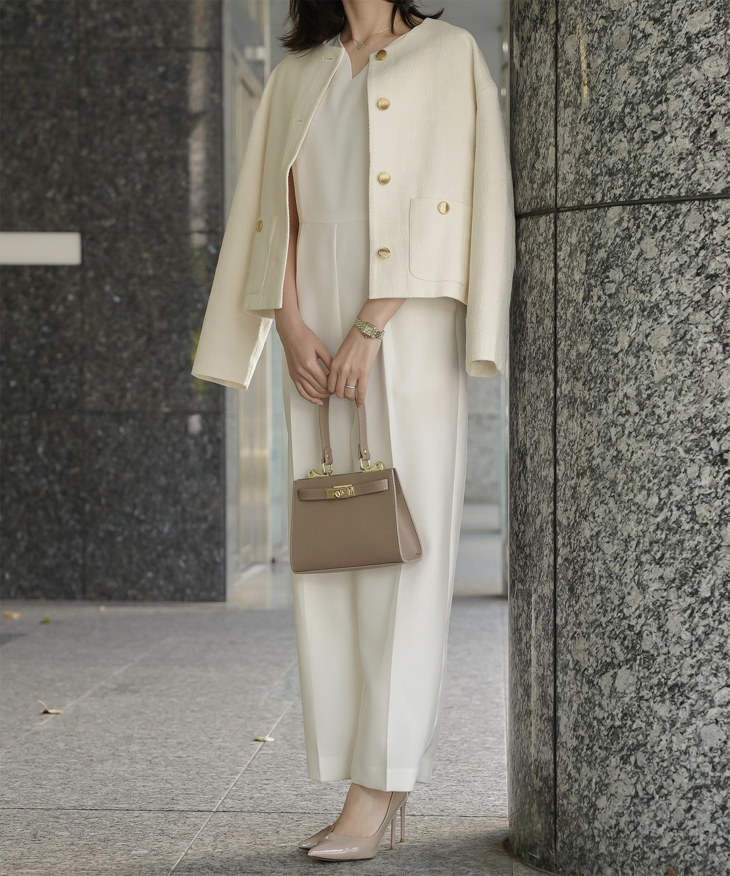 オケージョン対応 キーネックデザイン オールインワン 服 レディース おすすめ きれいめ おしゃれ ノースリーブ 手洗い ホワイト ブラック S M