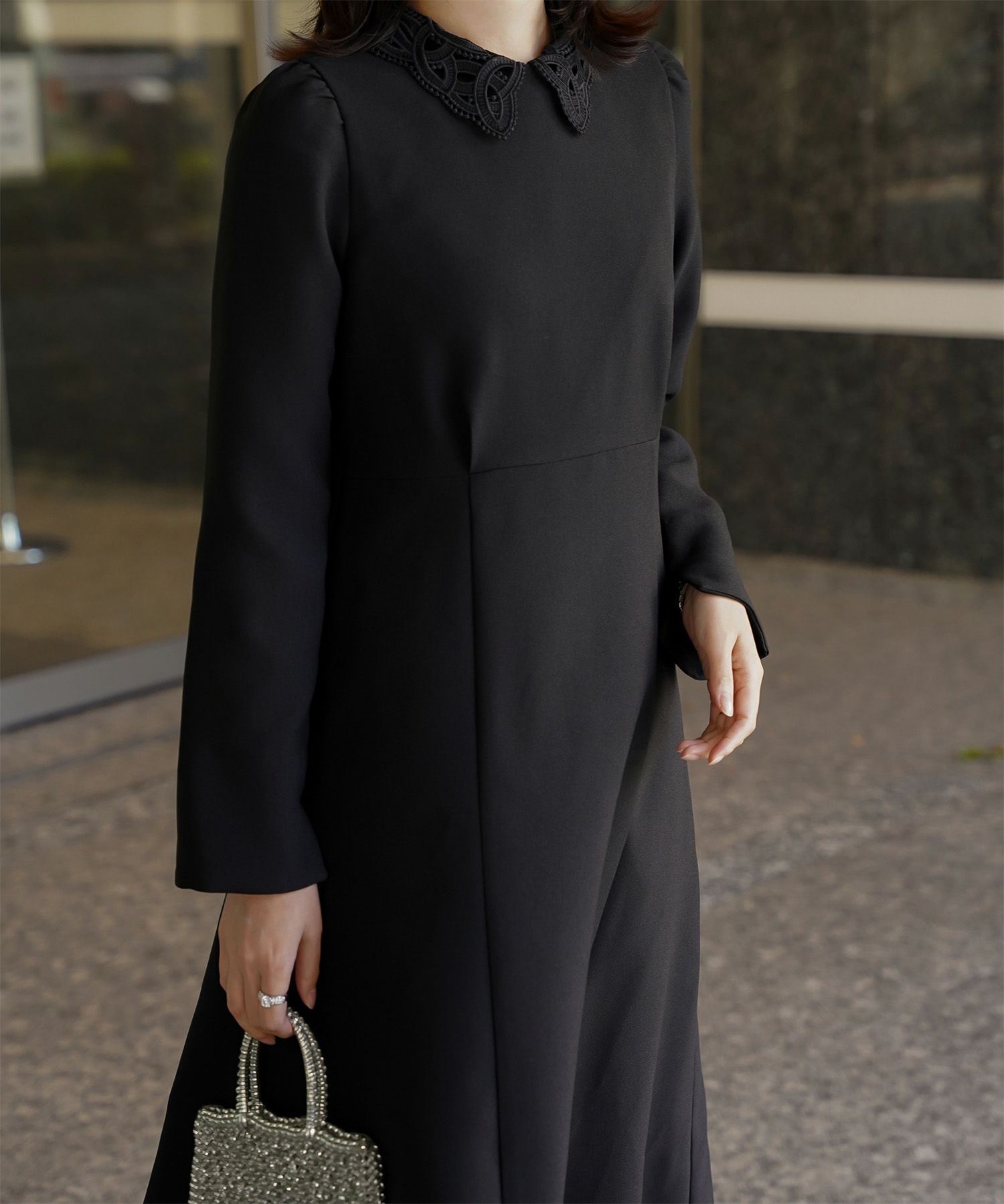 オケージョン対応 レース襟付き ワンピース 礼服 襟付き エレガント かわいい きれいめ 黒 長袖 S M ホワイト ネイビー ブラック