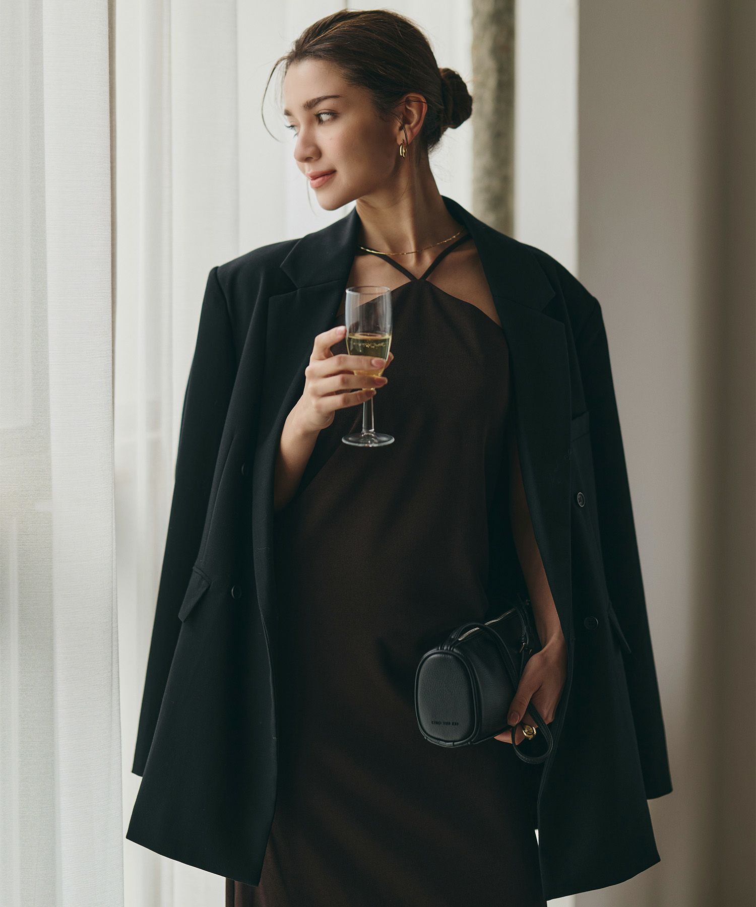 タイトワンピ アメスリ ホルターネック ルームウェア ラウンジウェア バックオープンモテワンピ お家デート デートコーデ ディナー クリスマス 美シルエット ドレス カットソー あざと可愛い 羽織 韓国風 綺麗め 細見え カジュアル KINO THE KEI