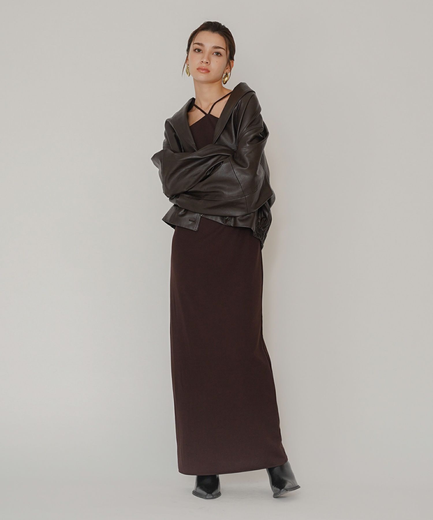 タイトワンピ アメスリ ホルターネック ルームウェア ラウンジウェア バックオープンモテワンピ お家デート デートコーデ ディナー クリスマス 美シルエット ドレス カットソー あざと可愛い 羽織 韓国風 綺麗め 細見え カジュアル KINO THE KEI