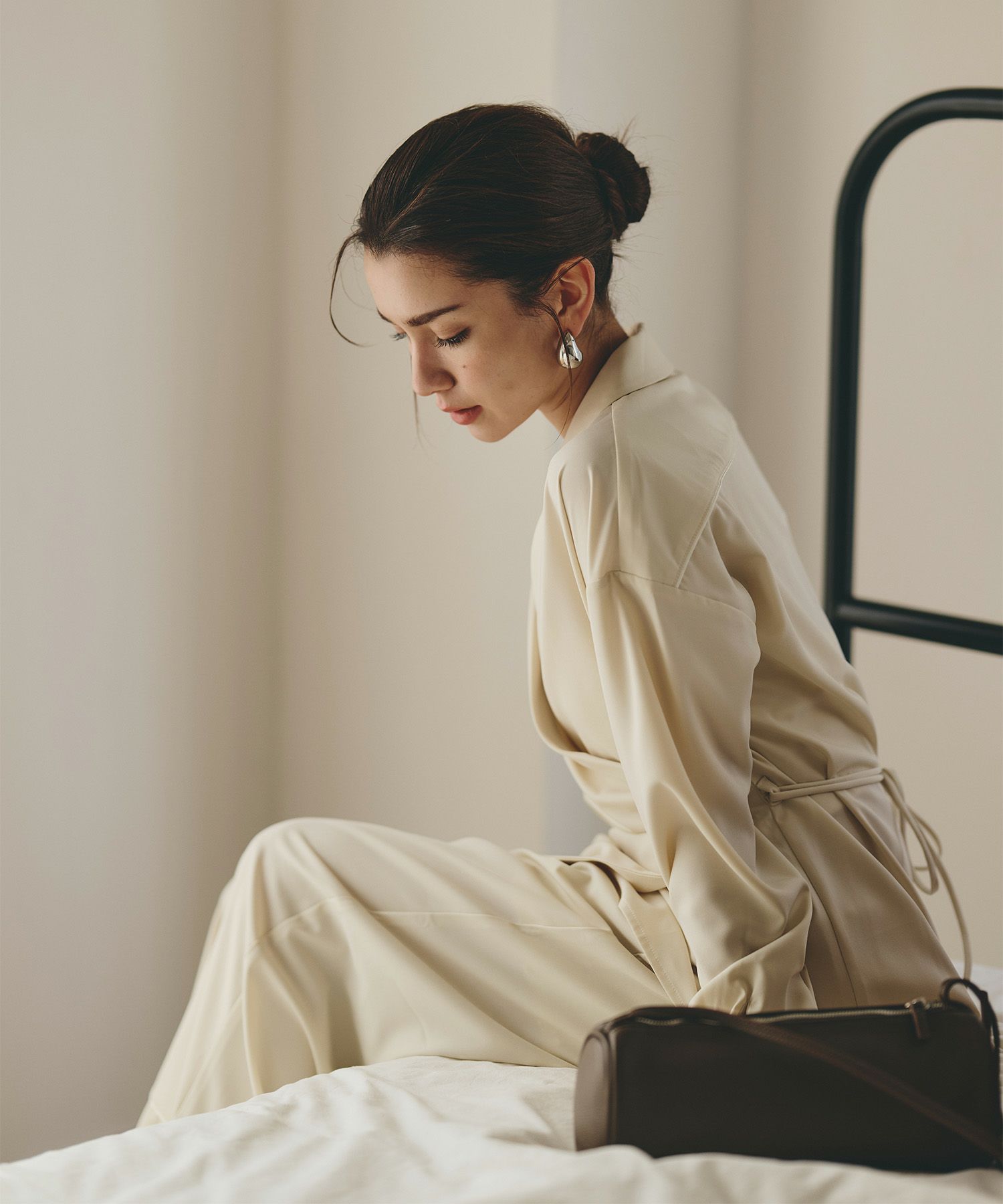 ルームウェア セットアップ パジャマ パンツスタイル ラウンジウェア バックオープンモテワンピ お家デート デートコーデ ディナー クリスマス あざと可愛い 大人パジャマ 楽 ワイドパンツ 韓国風 綺麗め 細見え カジュアル KINO THE KEI