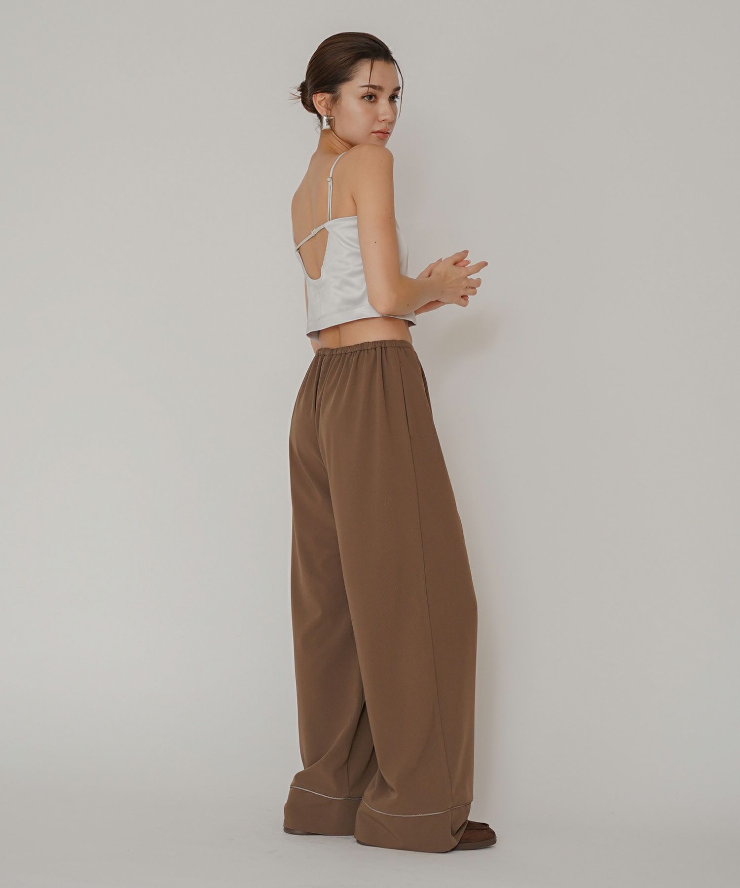 ルームウェア セットアップ パジャマ パンツスタイル ラウンジウェア バックオープンモテワンピ お家デート デートコーデ ディナー クリスマス あざと可愛い 大人パジャマ 楽 ワイドパンツ 韓国風 綺麗め 細見え カジュアル KINO THE KEI