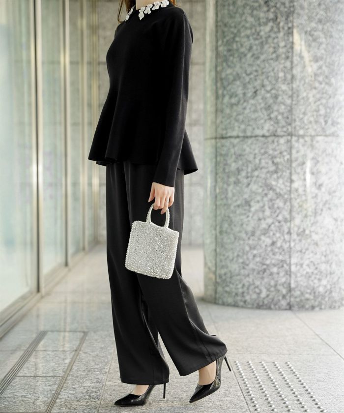 フラワーモチーフ 襟付き ニット トップス レディース フラワー サテン ビジュー 上品 ペプラム フレア アンゴラタッチ きれいめ 洗える アイボリー/ネイビーミックス/ブラックミックス M