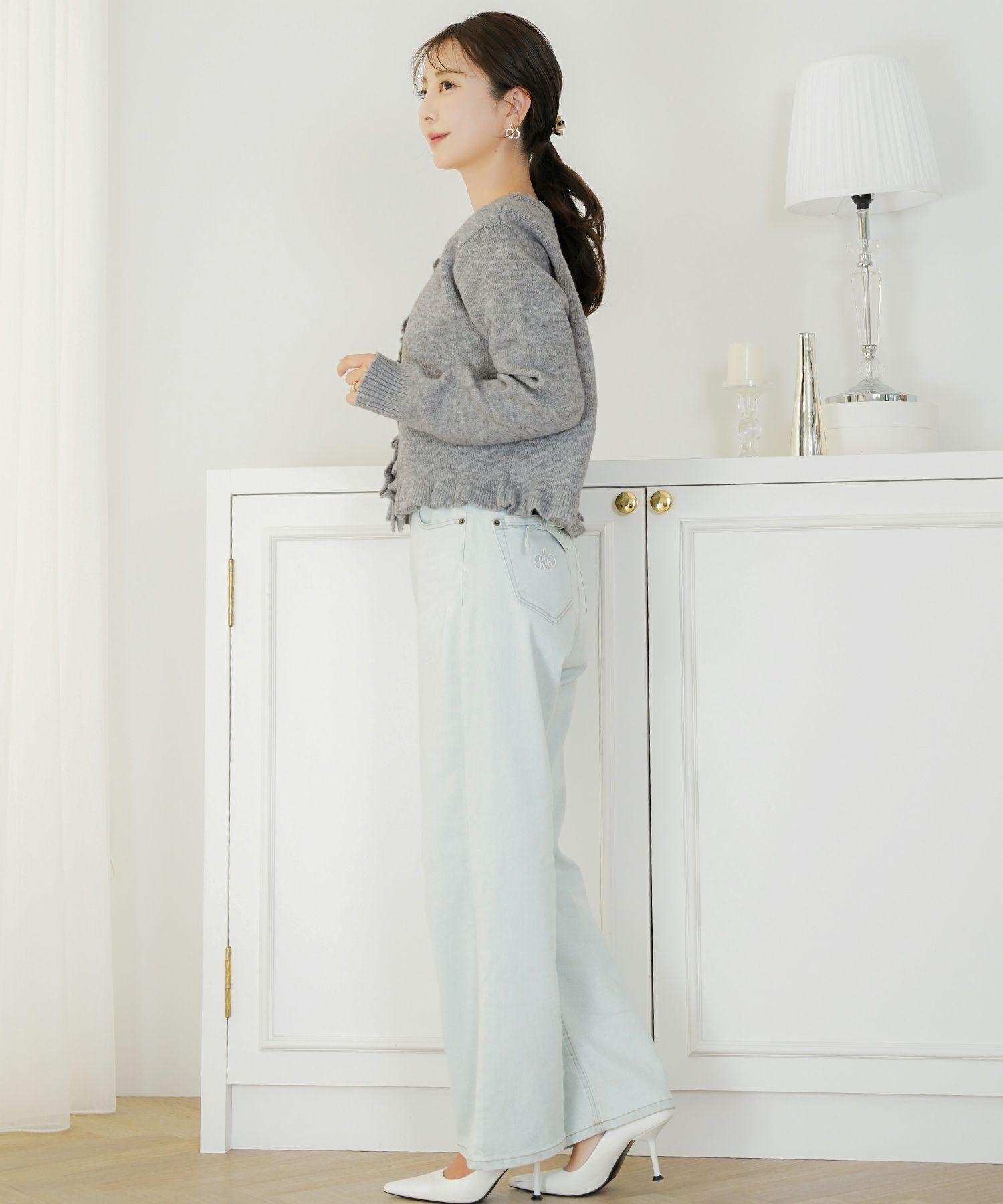 トップス ニット カーディガン フリル ショート丈 コンパクト丈 クルーネック 春 秋 冬 カジュアル フェミニン 可愛い ほっこり