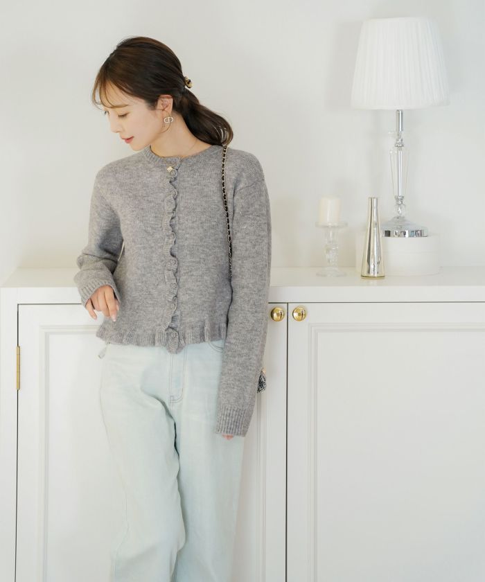 トップス ニット カーディガン フリル ショート丈 コンパクト丈 クルーネック 春 秋 冬 カジュアル フェミニン 可愛い ほっこり