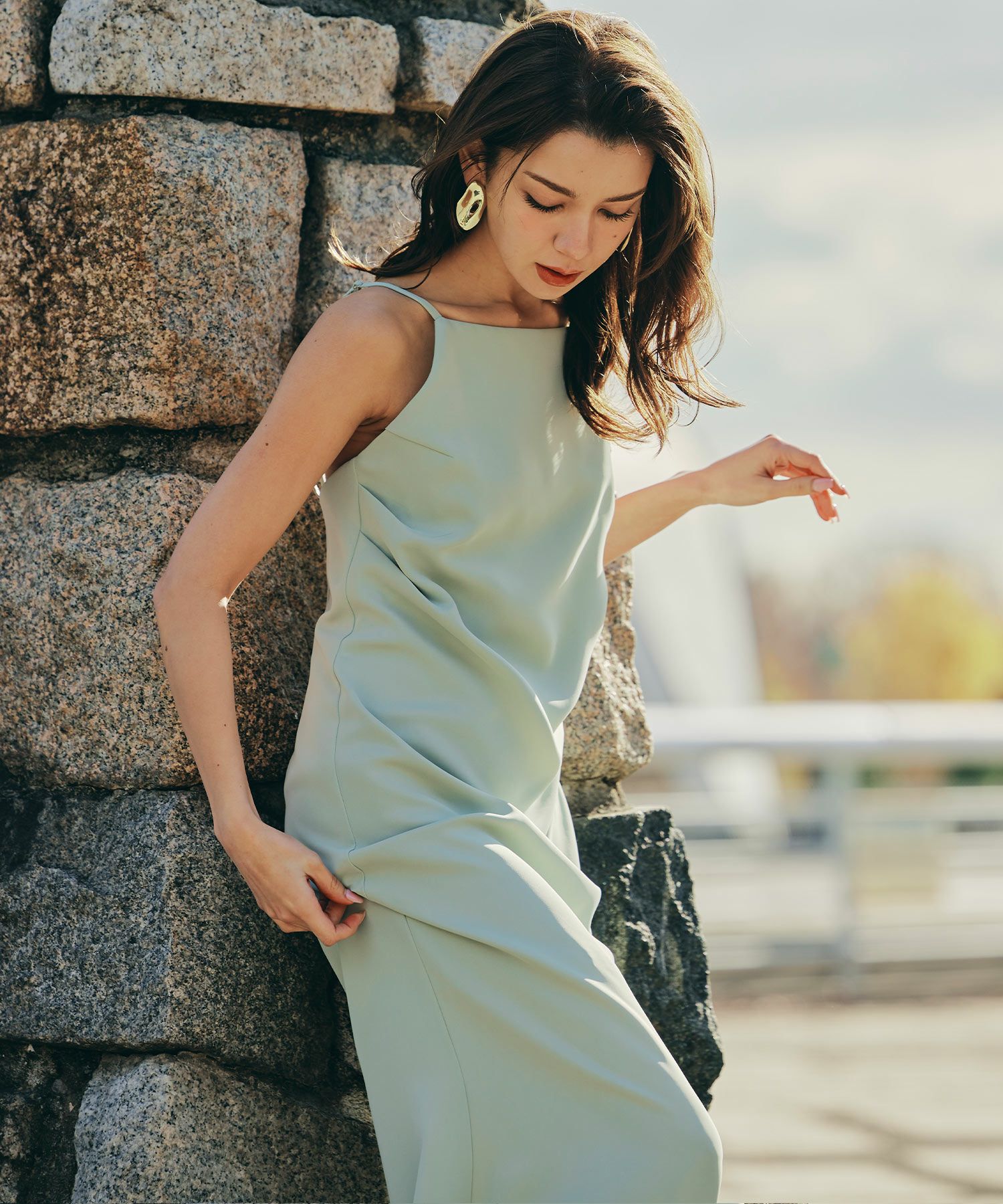 ドレス ドレープワンピ ロングワンピ パックオープン 背中開き 前撮り 乾坤式 参列 二次会 パーティ ディナーラウンジ 女性らしい タイト モテワンピ デートコーデ 大人 ディナー あざと可愛い 肌見せ 韓国風 綺麗め 細見え カジュアル スタイル盛れ KINO THE KEI