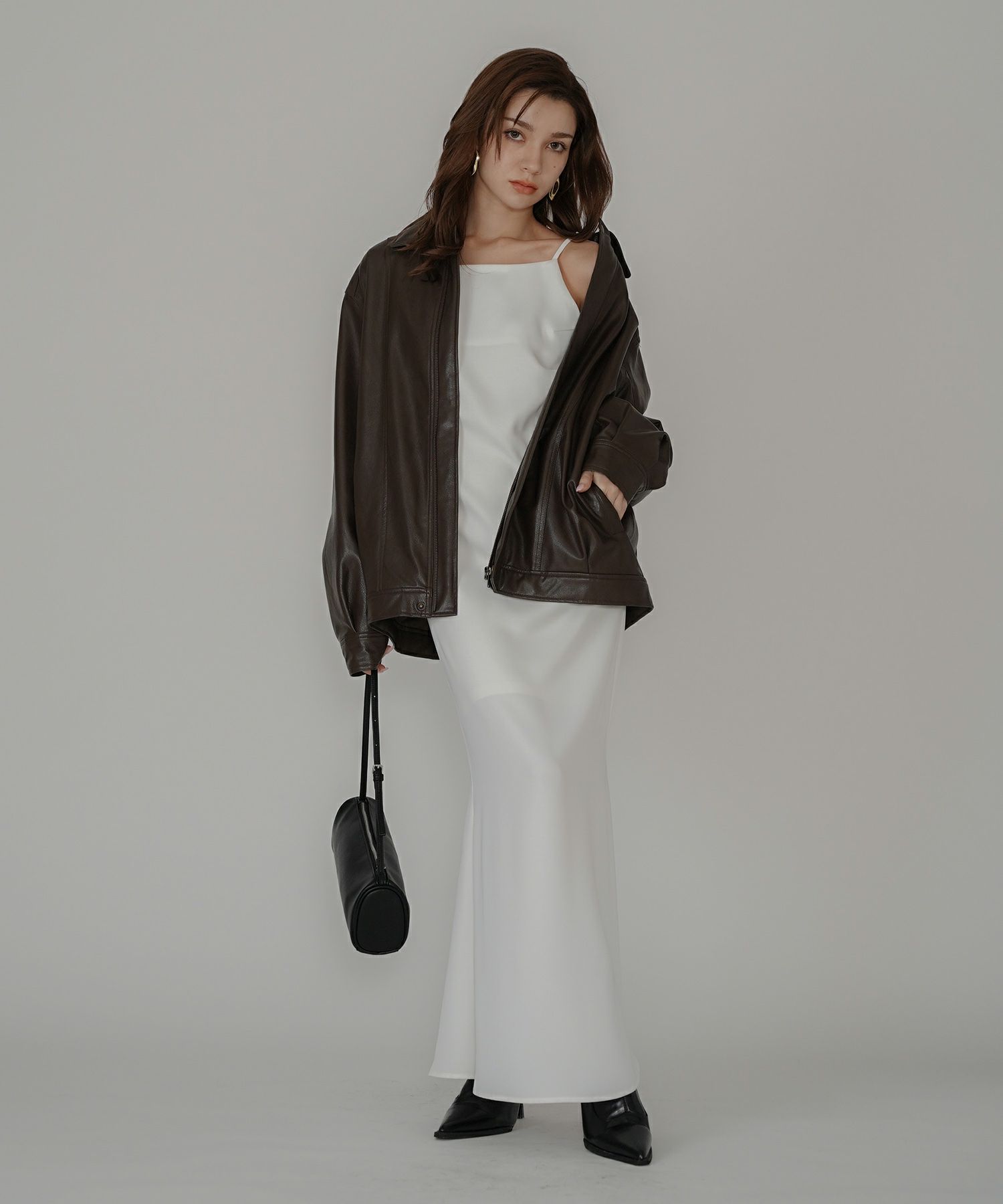 ドレス ドレープワンピ ロングワンピ パックオープン 背中開き 前撮り 乾坤式 参列 二次会 パーティ ディナーラウンジ 女性らしい タイト モテワンピ デートコーデ 大人 ディナー あざと可愛い 肌見せ 韓国風 綺麗め 細見え カジュアル スタイル盛れ KINO THE KEI