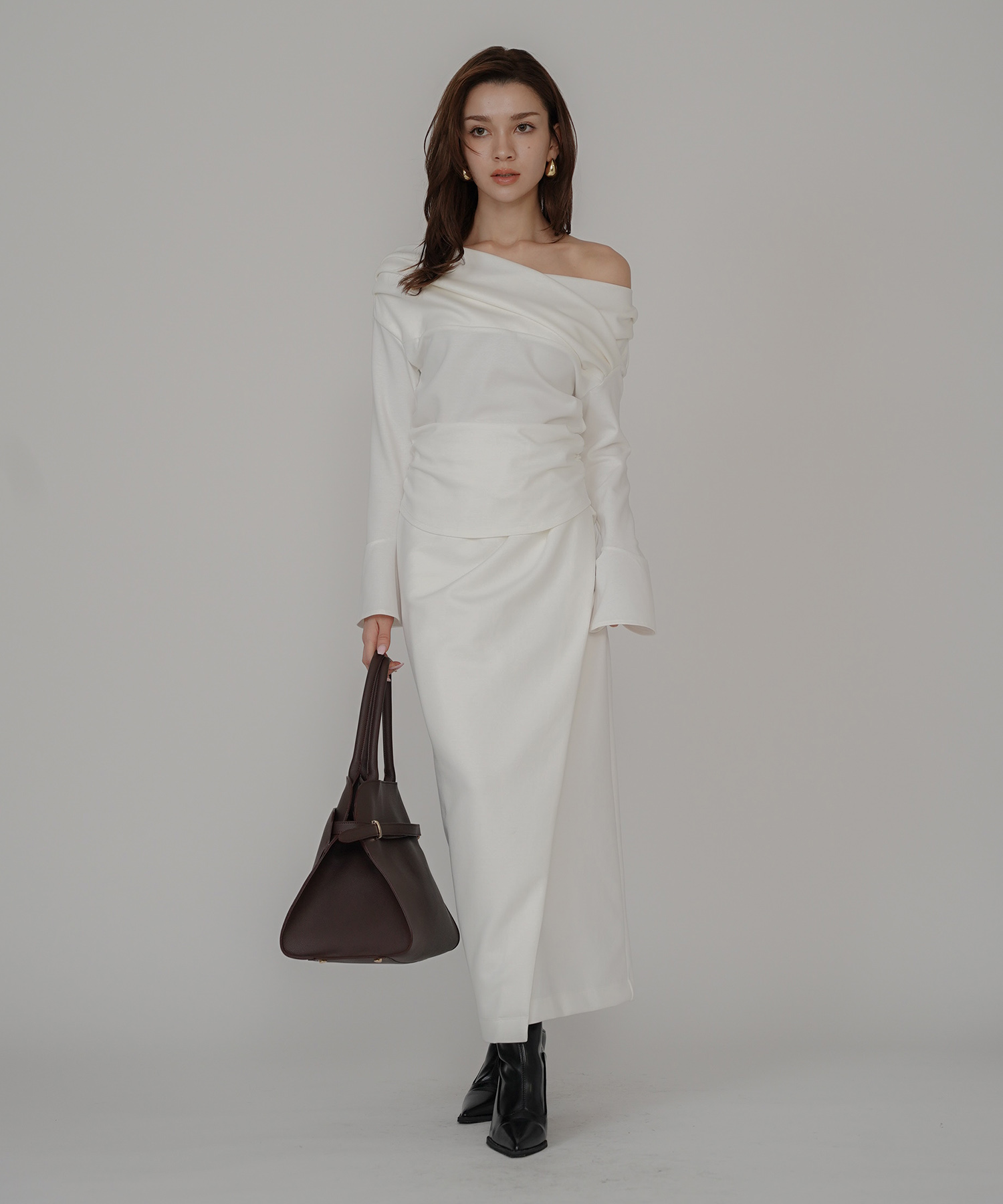 ナロースカート 骨スト ロングスカート タイトスカート モテニット カットソー デートコーデ ディナー 大人 あざと可愛い 肌見せ 韓国風 綺麗め 細見え カジュアル ウエストカバー お腹周りカバー らくちん KINO THE KEI