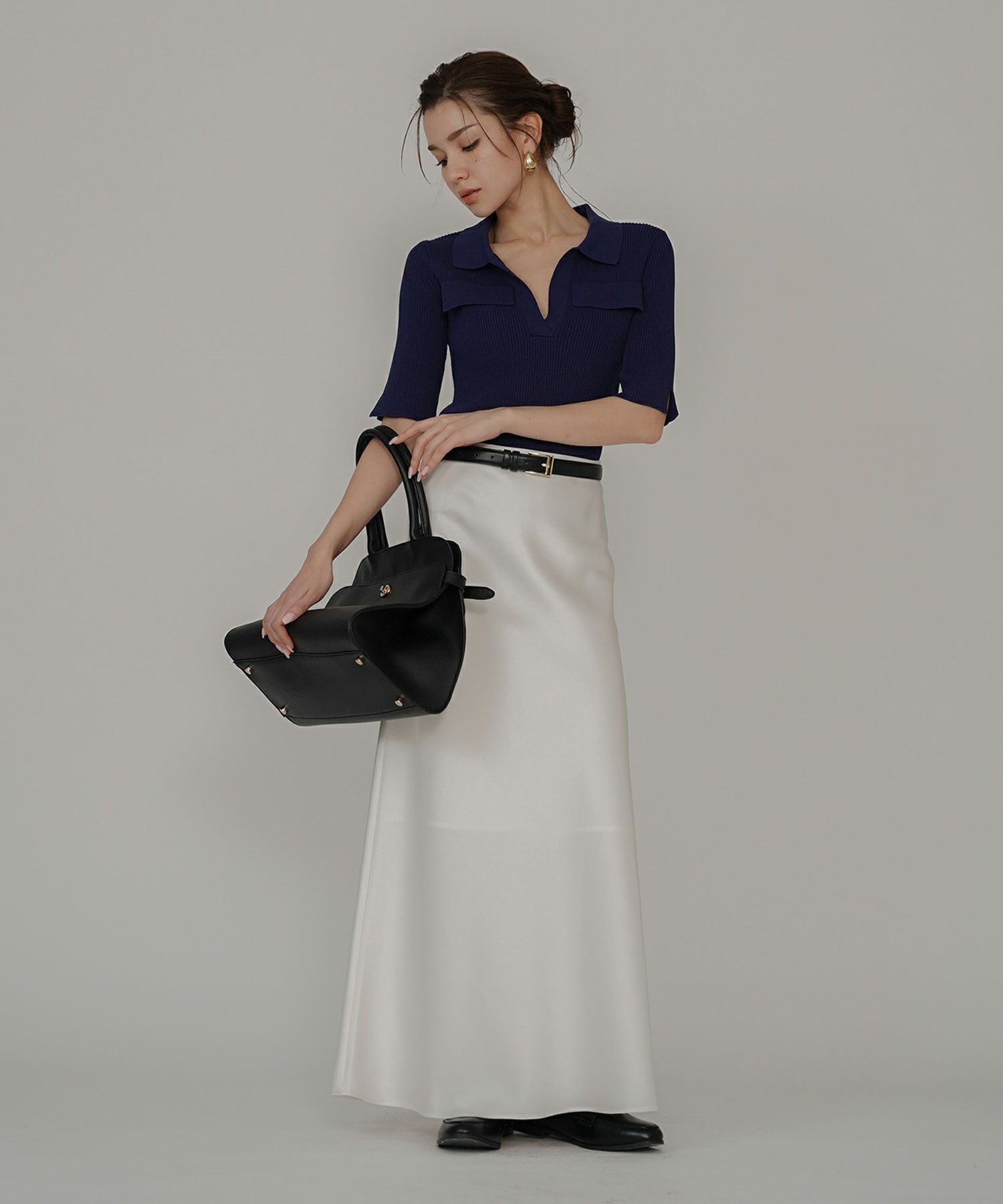  ルーズ 美脚 感動 スタイルアップ Iライン ナロースカート マーメイドスカート サテンスカート ロングスカート オシャレ 無地 女性らしい モテコーデ ベーシック シンプル デートコーデ 大人 あざと可愛い 肌見せ 韓国風 綺麗め 細見え カジュアル スタイル盛れ KINO THE KEI