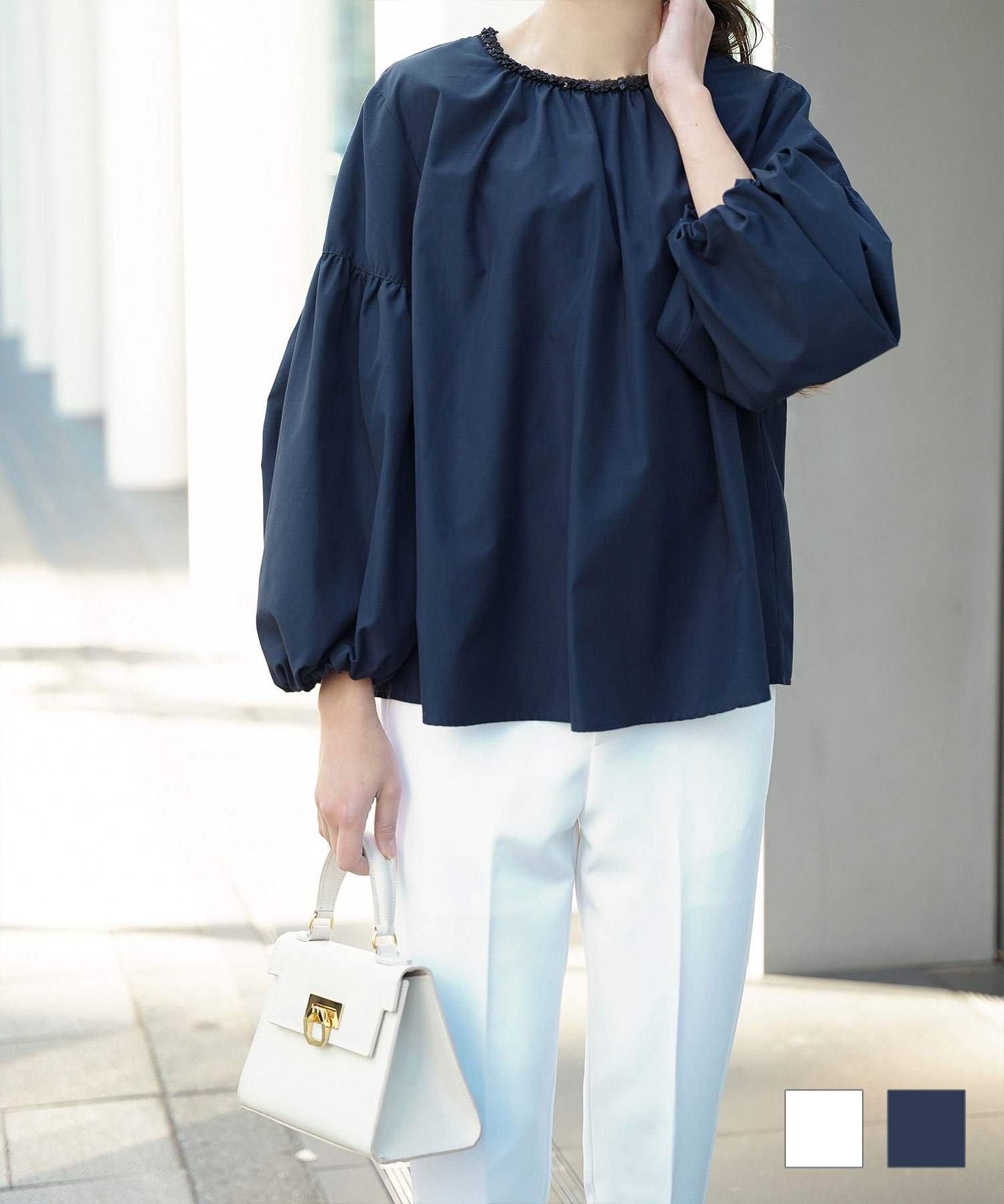 襟ぐりビジュー バルーンスリーブ ブラウス HUIT