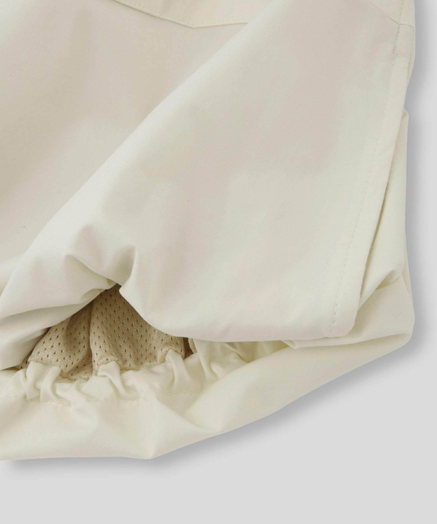 トラックジャケット ナイロン トップス ジップアウター スタンドカラー ジャンバー スポーティー 短丈 ミドル丈 ゆったり 普段使い 着回し 重ね着 オールシーズン ルームウェア 部屋着 リラックス 休日 ワークアウト ヨガ ジム ウェア ランニング ウォーキング 通勤 韓国風 韓国系 スタイル盛れ KINO THE KEI