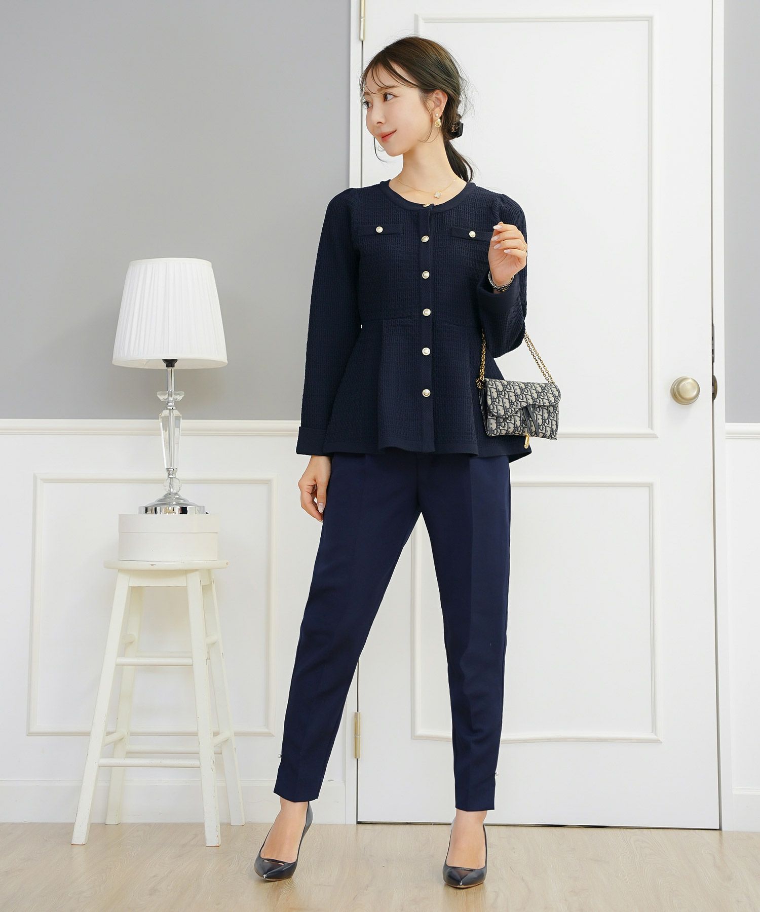 レディース ペプラム ニット ジャケット ノーカラー クルーネック セレモニー 入卒 授業参観 式 きれいめ 上品 シンプル ストレッチ オケージョン 入園 卒業 エレガント アイボリー ピンク ネイビー アソート柄 ツイード 春 秋 冬