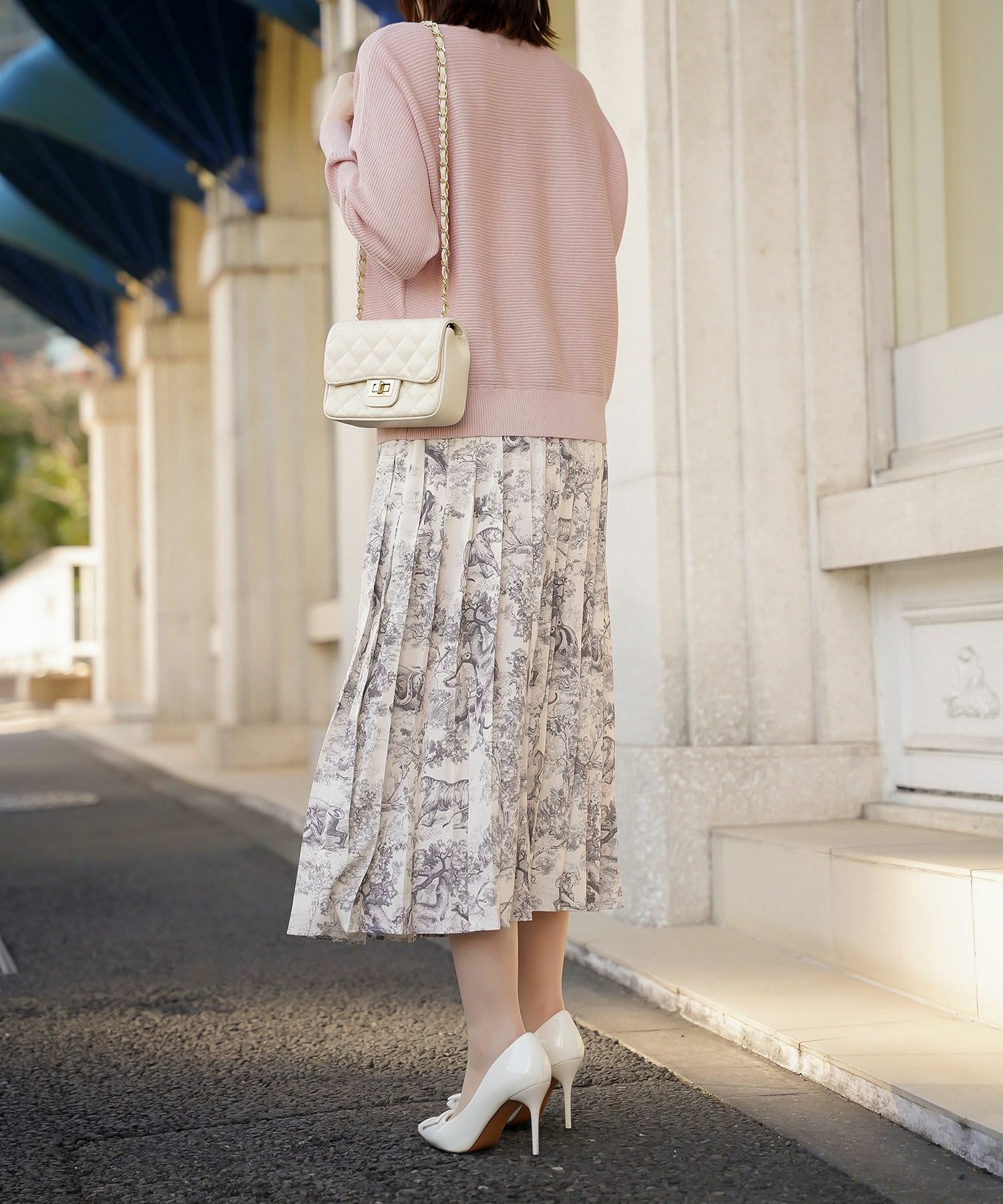 トップス ニット レディース ファッション プルオーバー かわいい きれいめ 春夏秋 白黒 ウォッシャブル ジョイントスペース